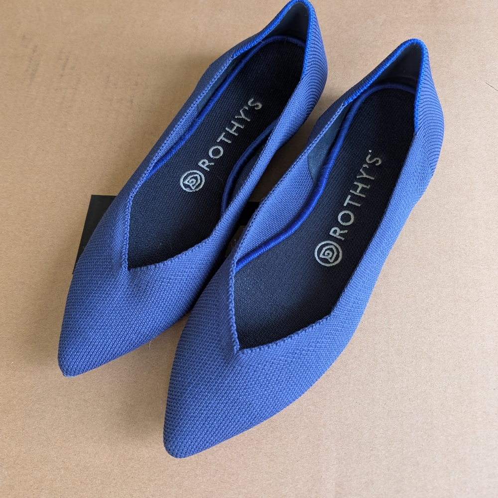 Rothy's Women's Navy/Blue Point Flats
